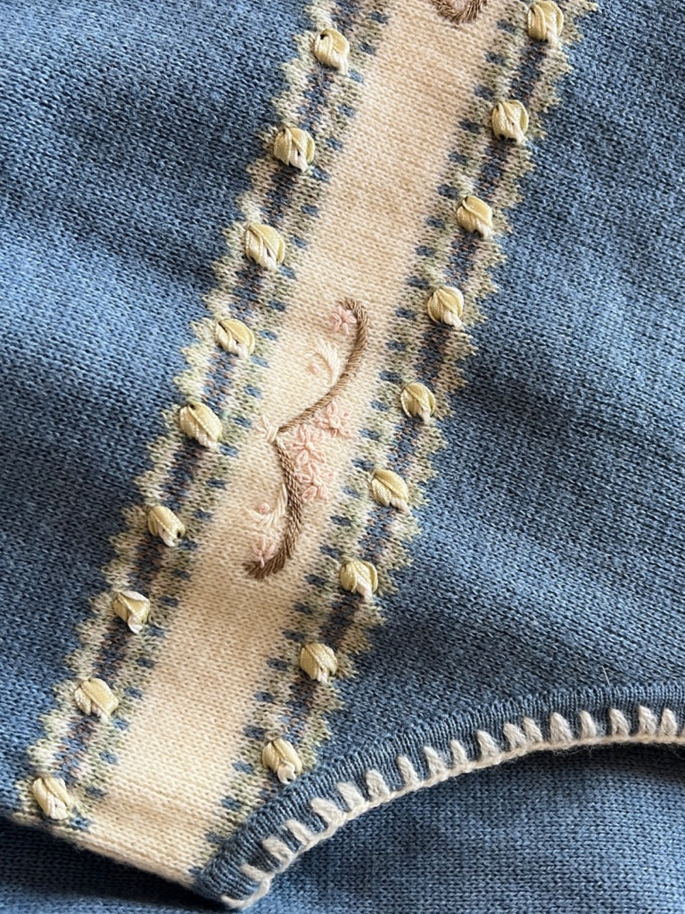 Liz Claiborne Knit Twinset with Delicate Ribbon and Embroidery Detail, XL - Picture 6 of 9